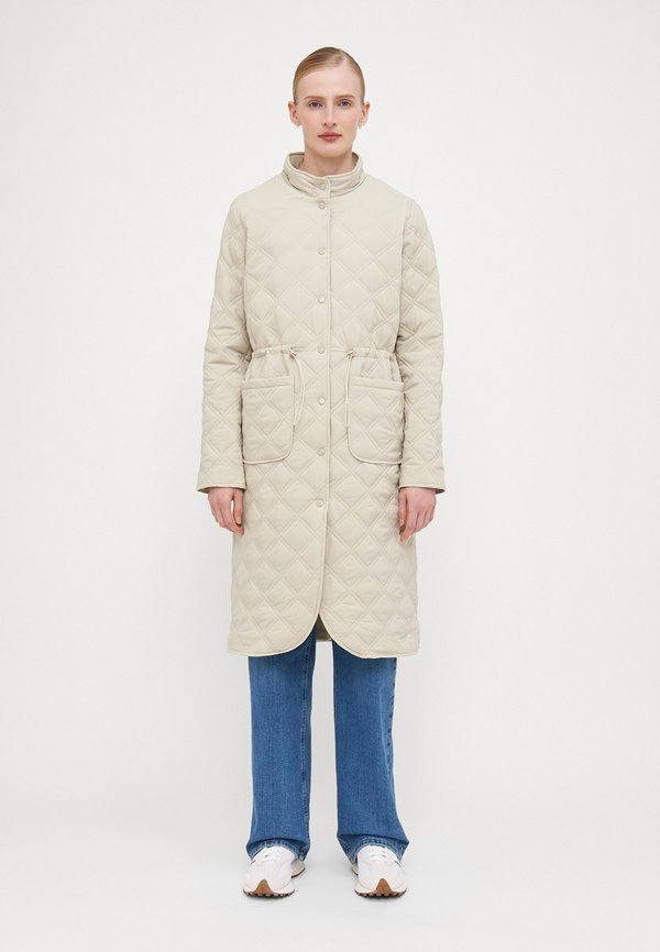 VMVALERIE LONG QUILT  - Winter coat - beige