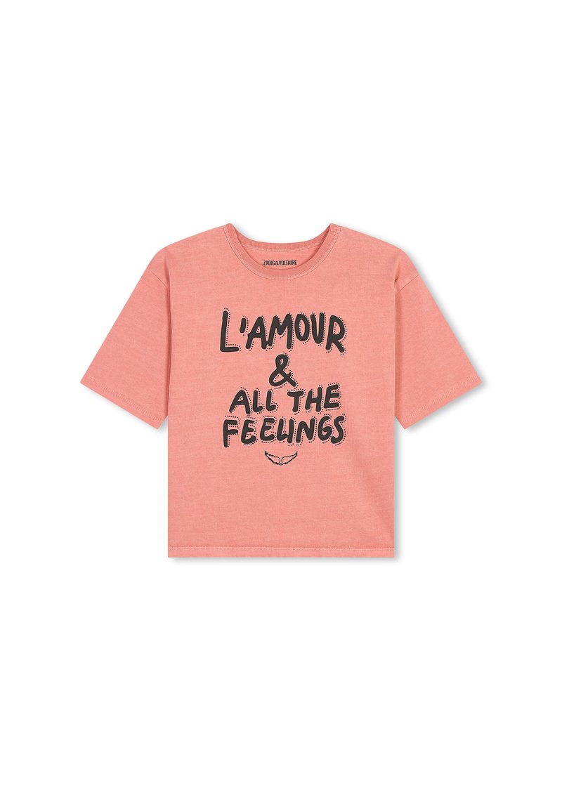 Roze T-shirt met korte mouwen, gemaakt van katoen, met een zwarte bedrukking die "L'amour & all the feelings" zegt. Ronde halslijn, relaxed fit.