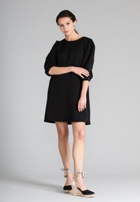 Jascha Stockholm ARIZONA - Freizeitkleid - black