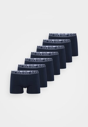 Mutande boxer blu navy in un pacco da sei con una cintura elastica bianca riportante il testo "PIER ONE". Tessuto morbido con una vestibilità aderente e un taglio moderno.