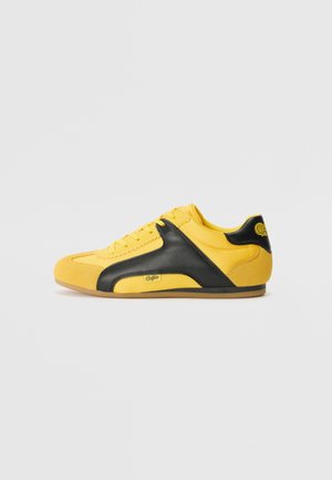 VARSITY - Sneakersy niskie