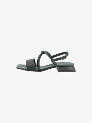 Zwarte leren sandalen met een vierkante neus en een lage blokhak. T heeft een slanke enkelband en een lusdetail dat de bovenste band verbindt.