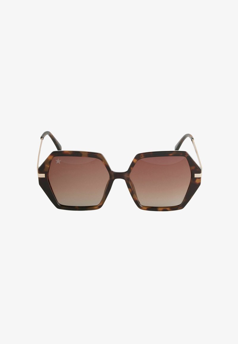 Sechseckige Schildpatt-Sonnenbrille mit braunen Verlaufs-Gläsern und dünnen metallischen Bügeln.