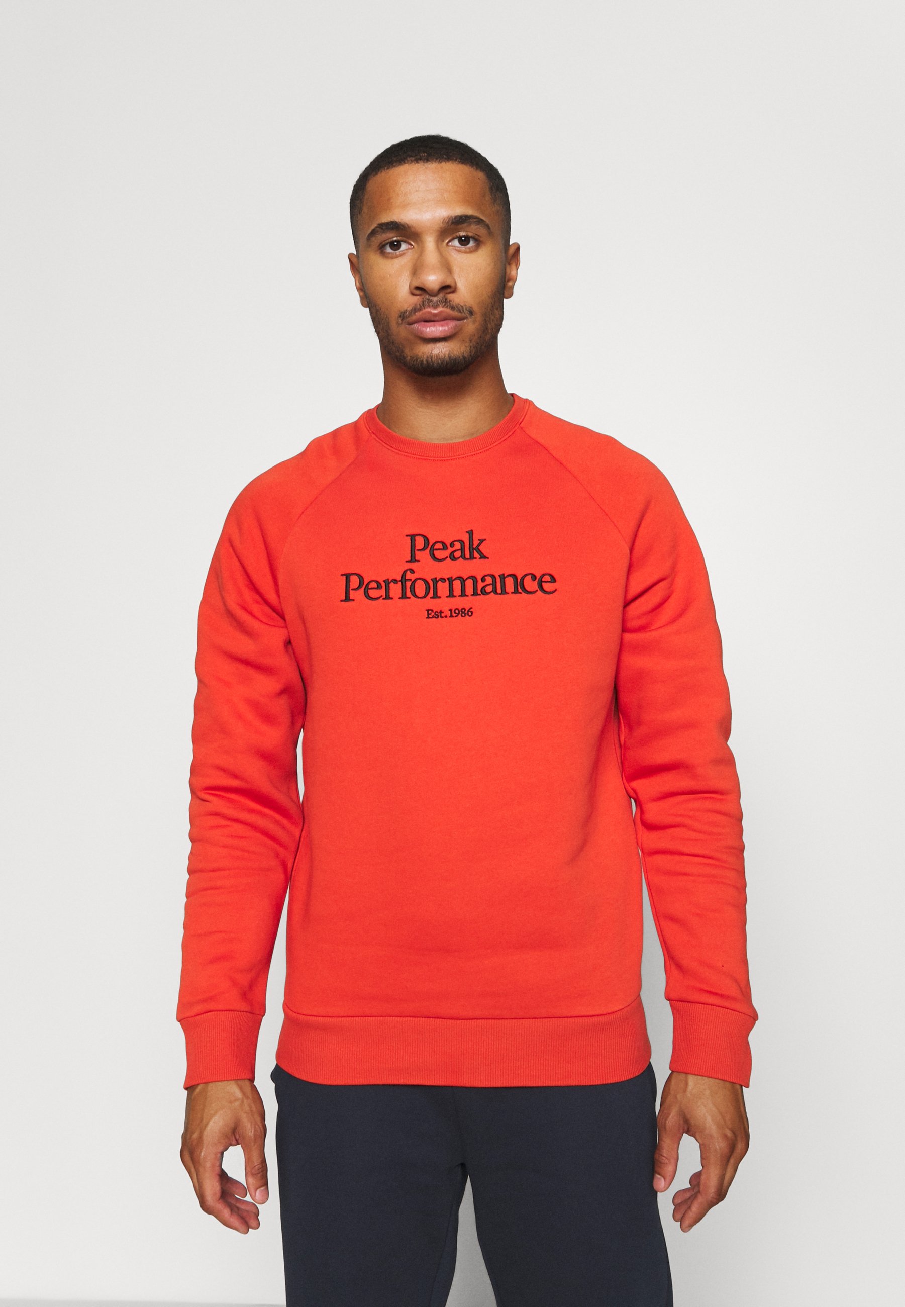 peak performance sportswear