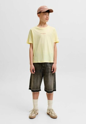 Jack & Jones Junior, T-SHIRT T-SHIRT JUNIOR - T-shirt imprimé - pastel yellow