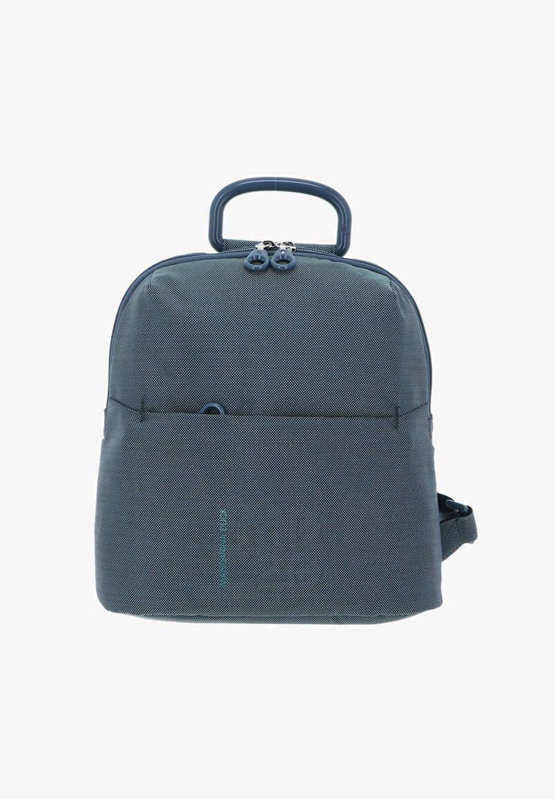 Zaino in materiale testurizzato blu scuro, con manico superiore arrotondato, chiusura a doppia zip e tasca frontale con dettaglio del marchio.