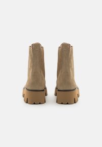 Paul Green Botines con plataforma - beige
