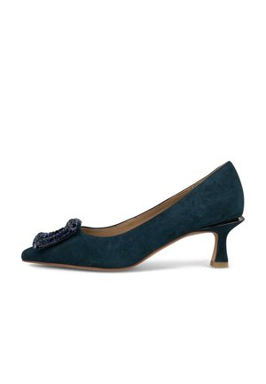 Scarpe con tacco alto in suede blu navy con punta appuntita e un nastro decorativo di perline sul davanti. Tacco a stiletto con punta nera.