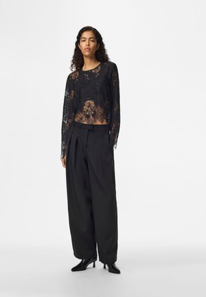 Pieces, PCNORINNE LS TOP WVN - Blouse - black