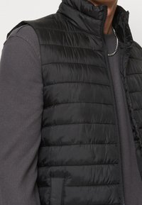 Selected Homme Väst - black