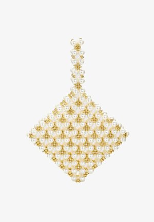 Koralli ja kultasävyinen helmitappi-korvakoru, timantin muotoinen malli, jossa on kiedottuja helmiä ja teksturoituja kultakoristeita.