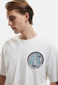 Koton LICENSED RICK AND MORTY - T-shirt med print - white