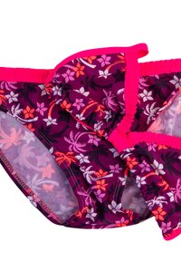 Fioletowy bikini w kwiatowy wzór z różowymi i pomarańczowymi akcentami. Falbankowe krawędzie i kontrastowe jasnoróżowe wykończenie podkreślają projekt.