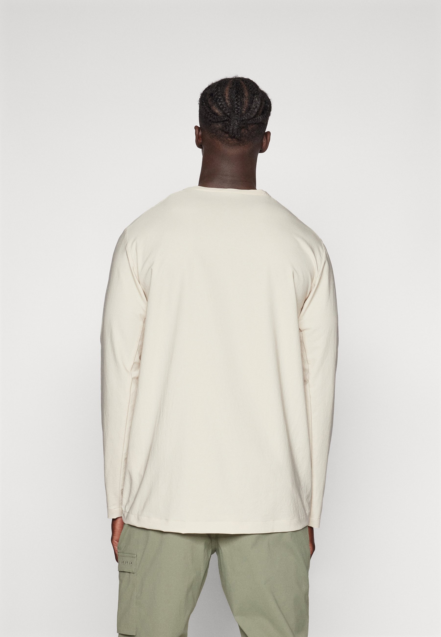 Houdini COVER CREW - Long sleeved top - foggy mountain/sand