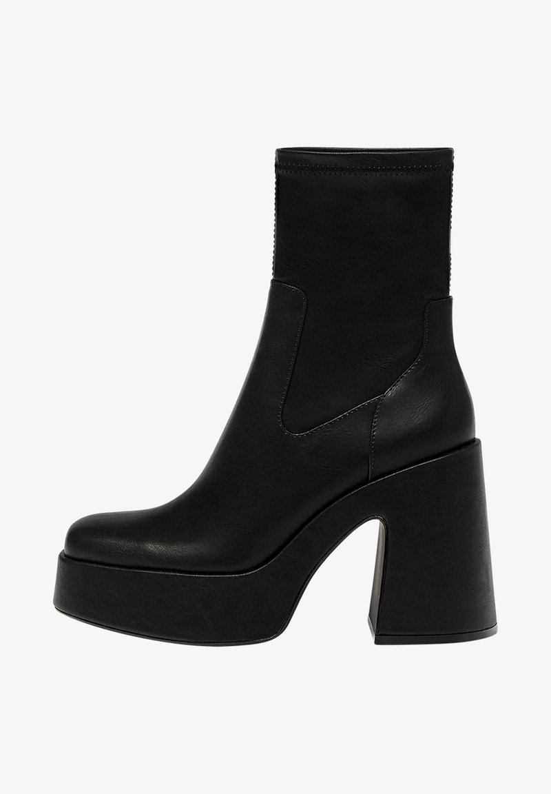 PULL&BEAR Botines con plataforma - black