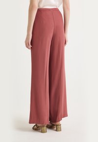 Maliparmi ENVERS - Pantalon classique - red