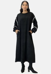 Elara Vestito lungo - schwarz
