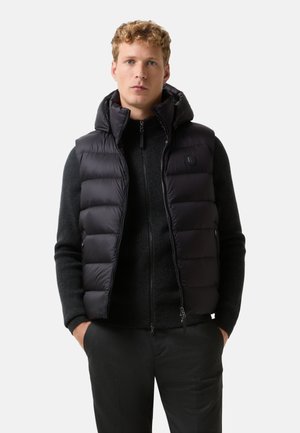 HOLGER-D - Vesta - black