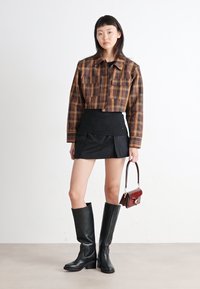 COACH SPAZZOLATO - Sac à main - dark neutral