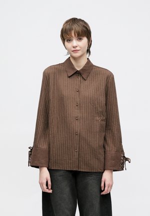 ILLY STRIPED BLOUSE - Button-down blouse - brown