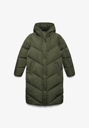 Cappotto invernale lungo imbottito verde oliva con cappuccio, bottoni a pressione frontali, motivo di cuciture angolato e due tasche anteriori.