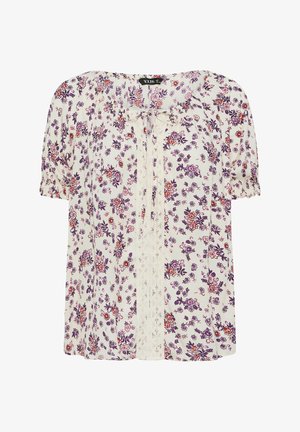 Kortærmet, cremefarvet bluse med lilla og rødt blomsterprint, frontpanel i blonder og sløjfe ved halsudskæringen.