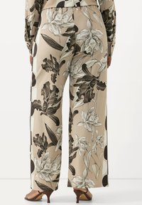 Ulla Popken MIXED - Kalhoty - beige