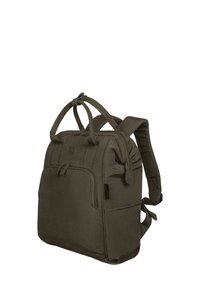 Zaino in tessuto verde oliva scuro con doppi manici superiori, spallacci imbottiti, tasca frontale con zip e una forma rettangolare compatta.