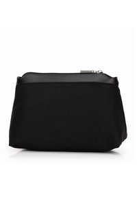 Schwarzer Stoffbeutel mit oberer Satinlederbesatz, ausgestattet mit einem Reißverschluss und einem klaren, minimalistischen Design. Größe für kompakte Gegenstände.