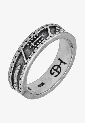 Silberring mit filigranen Designs, geometrischen Mustern und strukturierten Akzenten. Innen poliert mit Markierungen am Band.