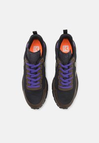 Veja DEKKAN - Zapatillas - black/khaki/eagle