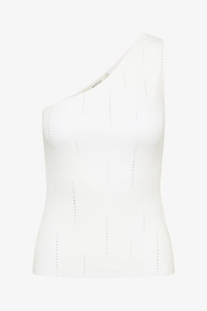 Λευκό τοπ με έναν ώμο χωρίς μανίκια, με διακριτικά κάθετα διάτρητα μοτίβα γραμμών, εφαρμοστή γραμμή και μικρό ετικέτα μάρκας στην εσωτερική πλευρά του ντεκολτέ.