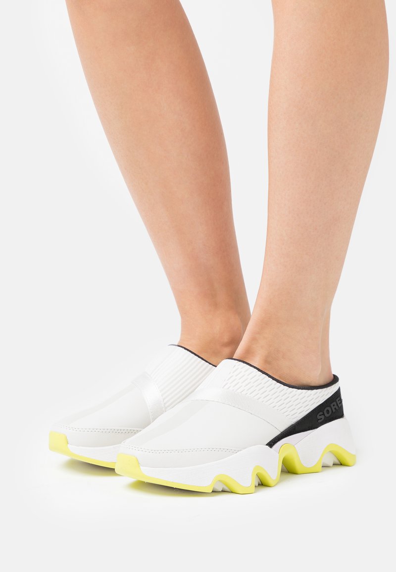 Sorel IMPACT II Trainers sea salt/radiation/white Zalando.de