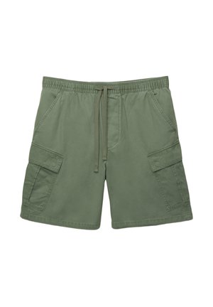 Olivegrüne Cargo-Shorts aus Baumwolle. Zu den Merkmalen gehören ein elastischer Bund mit Zugband, zwei Seitentaschen und zwei Cargotaschen.