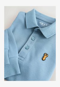 Unausgewählt, mid blue