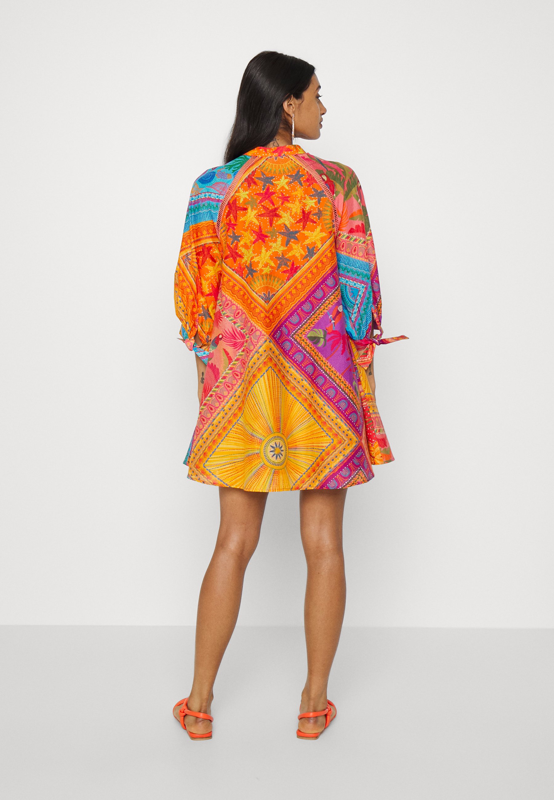 Farm Rio MINI DRESS - Blousejurk - mixed scarves/meerkleurig - Zalando.be