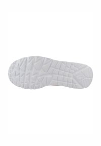 Suola di scarpa atletica bianca caratterizzata da un motivo di presa testurizzato e un design del battistrada prominente per la trazione. Materiale liscio senza loghi visibili.