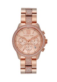 Orologio cronografo in oro rosa con cinturino in metallo testurizzato, abbellito da cristalli trasparenti. Quadrante tondo con numeri romani e display della data.