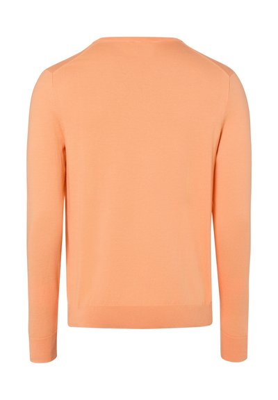 Langärmeliger, pfirsichfarbener Pullover mit Rundhalsausschnitt, von hinten auf weißem Hintergrund gezeigt.