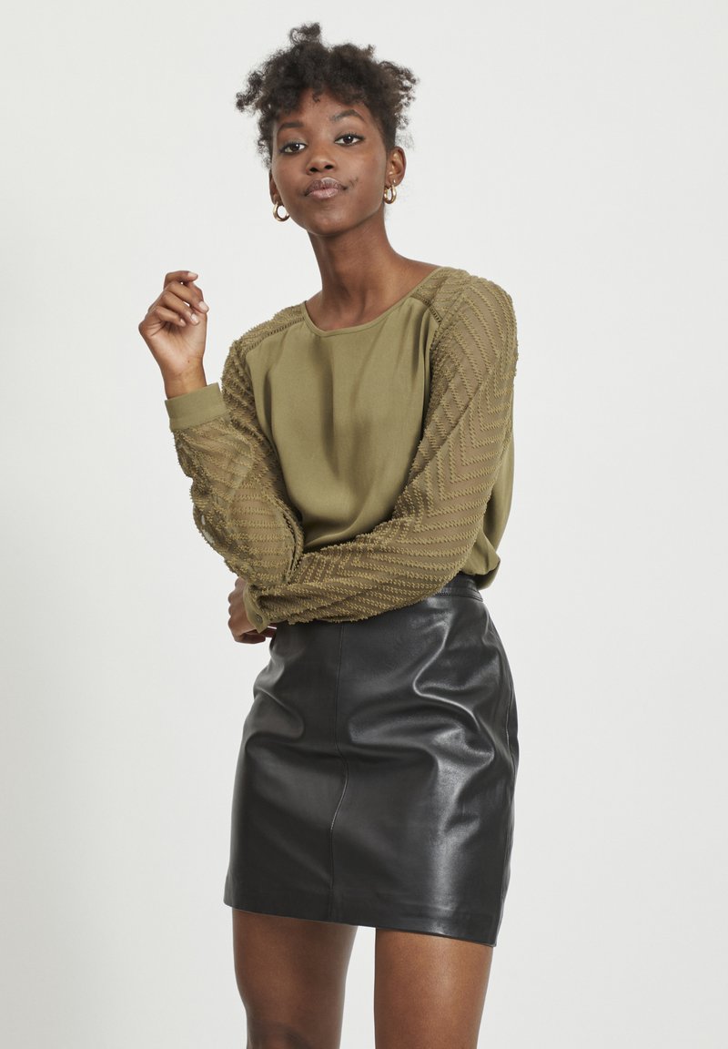 Object OBJZOE - Blusa - burnt olive