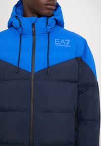 EA7 Emporio Armani GIUBBOTTO - Winter jacket - blue