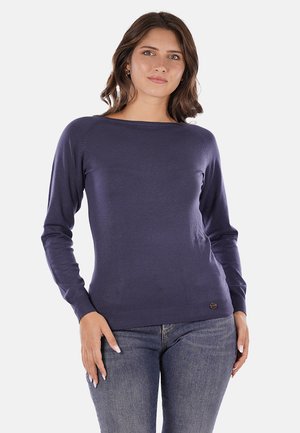 Maglione a maniche lunghe blu navy realizzato in tessuto morbido, con scollatura a barca e polsini a costine. Piccolo logo vicino all'orlo.