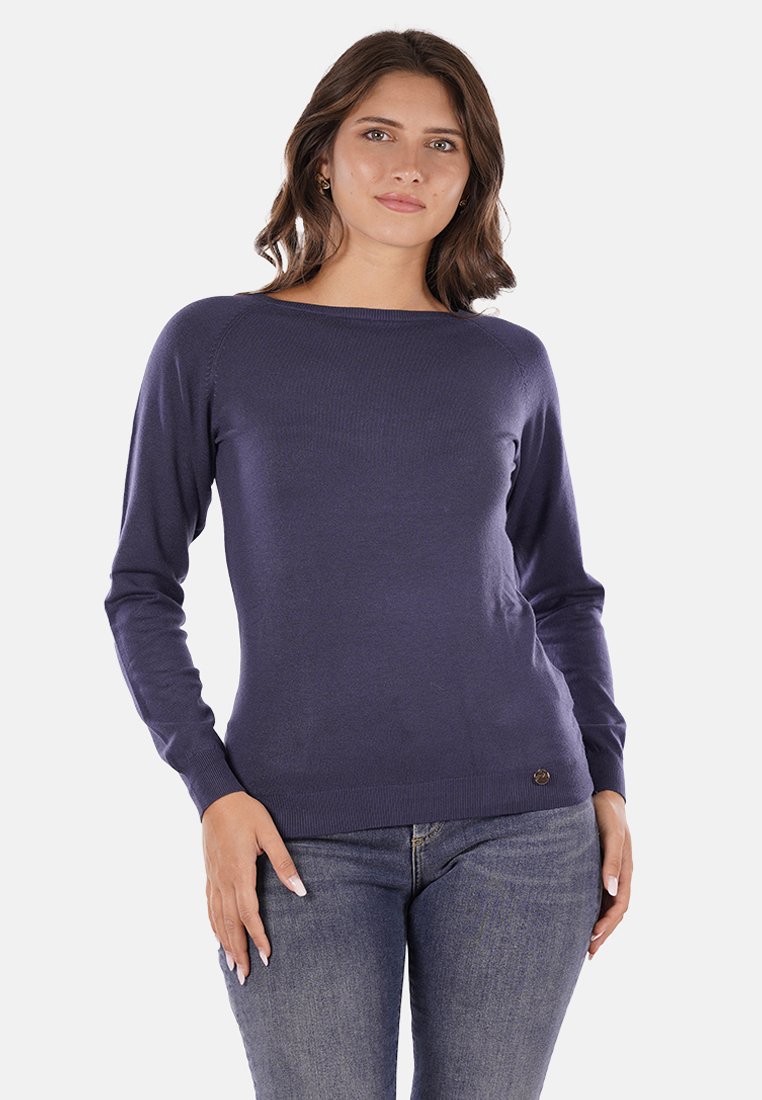 Maglione a maniche lunghe blu navy realizzato in tessuto morbido, con scollatura a barca e polsini a costine. Piccolo logo vicino all'orlo.