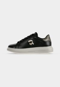 Sélectionné, black/silver-coloured