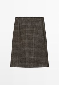 Brązowa spódnica w kratę do kolan z plisami, o gładkiej teksturze i elastycznym pasie dla komfortu.