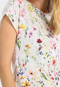 Anna Field Camiseta estampada - white