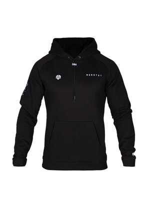 Schwarzer Kapuzenpullover aus weichem Material, mit einer Fronttasche, Kordelzug-Kapuze und weißen Logo-Details auf der Brust und dem Ärmel.