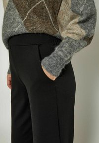 PEPPERCORN KENDALL GRS  - Pantaloni - black