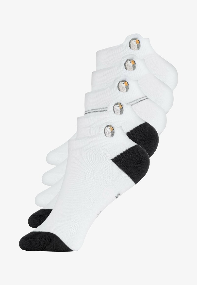 Pakke med fem ankelstrømper, hovedsageligt hvide med sorte detaljer. Har et pingvindedesign på ankelskaftet. Fremstillet af strækbart bomuldsblanding.