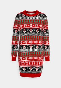 Pull rouge en maille arborant des motifs festifs de bonhommes de neige, d'arbres et de flocons de neige en noir, blanc et vert, avec un col rond et des manches longues.